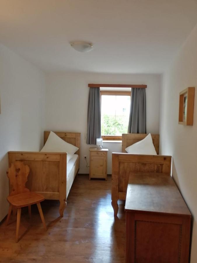 Hotel Garni Sonne Malles Venosta Exterior foto